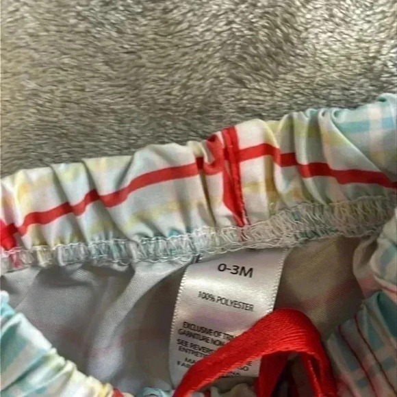 Disney - Mickey Mouse - pair of newborn shorts. Size 0 to 3  months - Picture 3 of 8